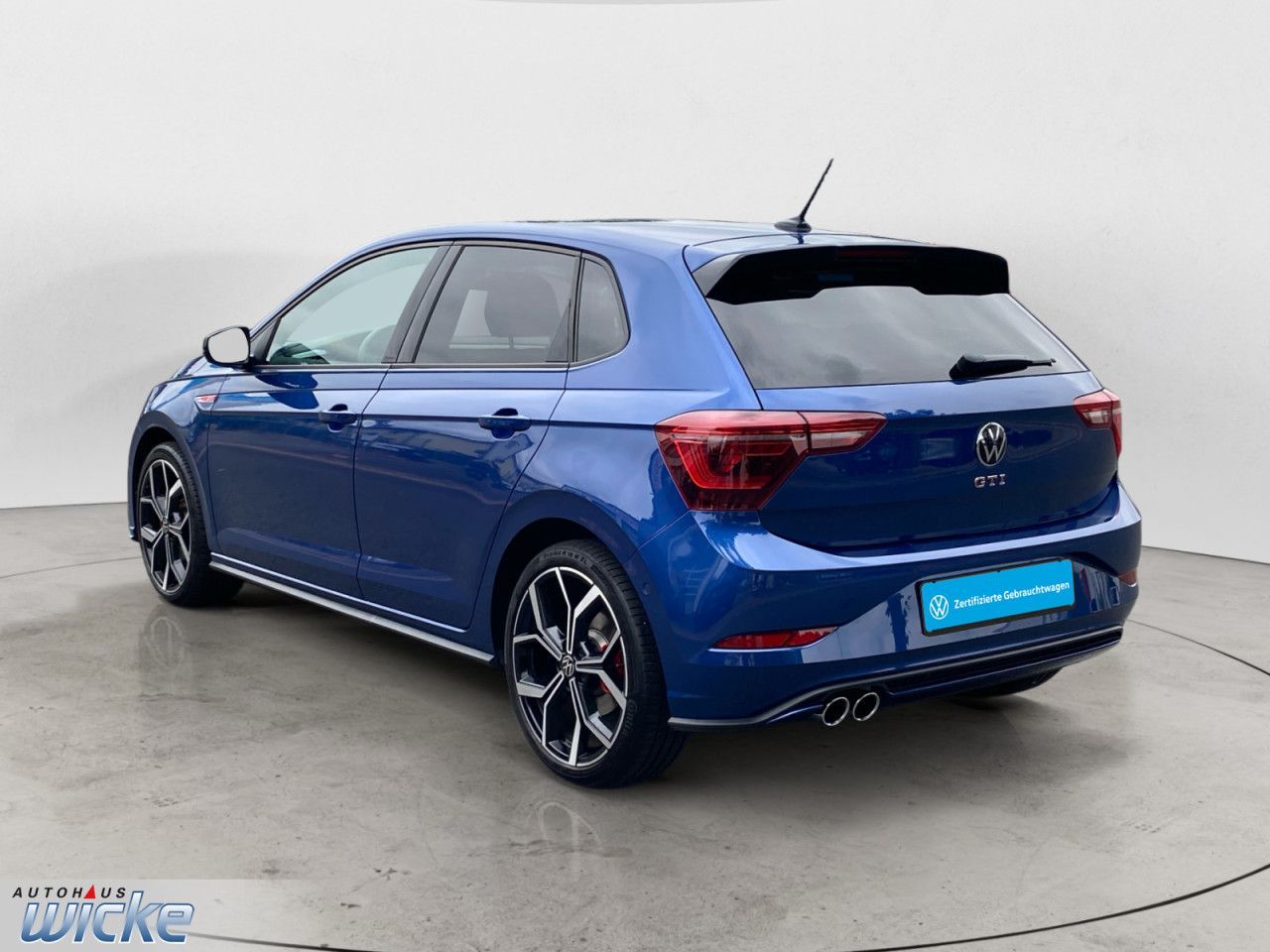 Volkswagen Polo 2.0 l TSI DSG GTI NAVI KLIMA LED BEATS foto 5
