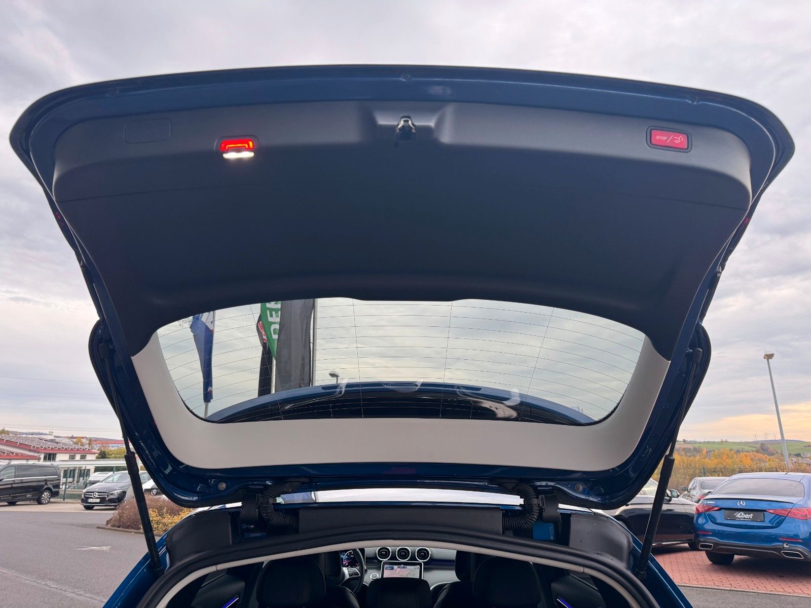 Fahrzeugabbildung Mercedes-Benz C 200 T All Terrain 4M+Ambiente+360+Augmented