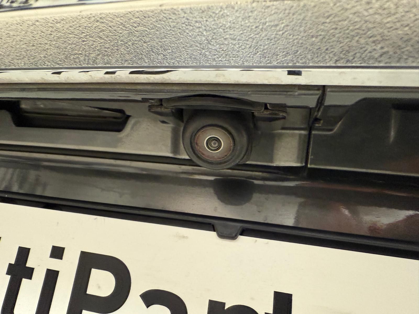 Fahrzeugabbildung Mazda 6 Kombi Sports-Line / LED/NAVI/LEDER/KAMERA