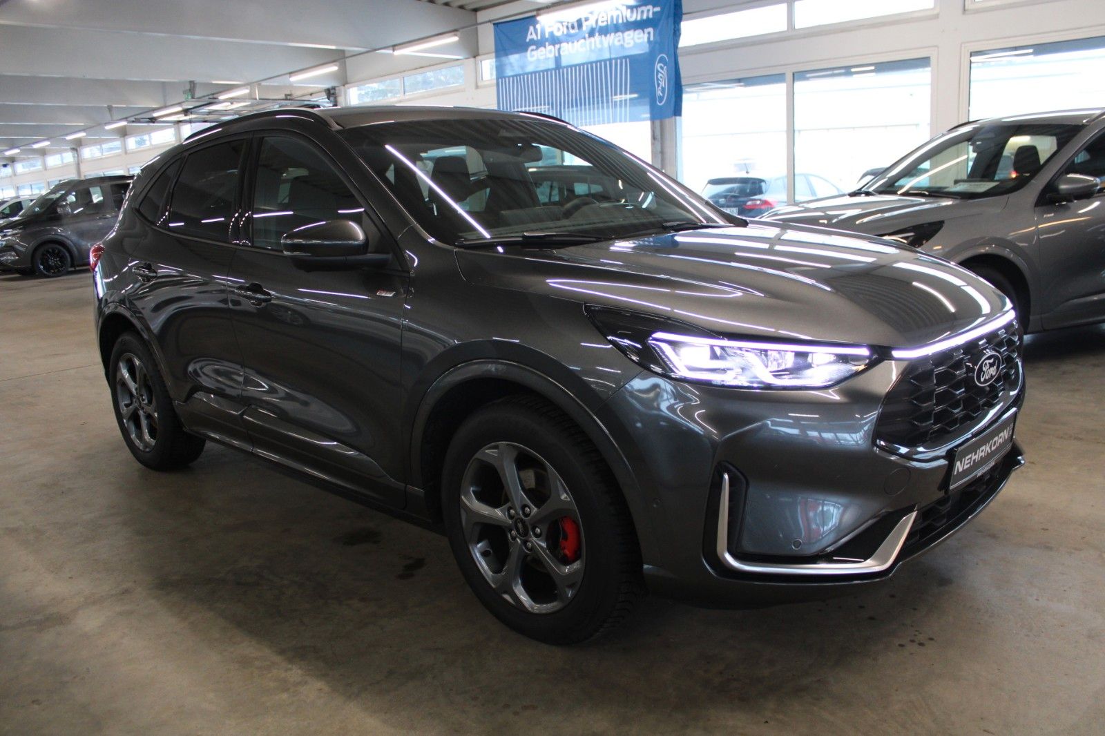 Fahrzeugabbildung Ford Kuga ST-Line X Automatik Facelift AHK Matrix LED