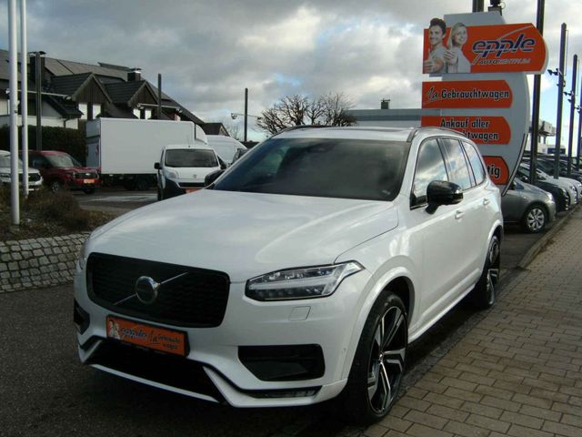 Volvo XC90 B5 D AWD Plus Dark,PANO,7-SITZE,LED,AHK