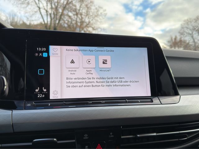 Golf VIII Variant 2.0 TDI Life DSG AHK ACC LED