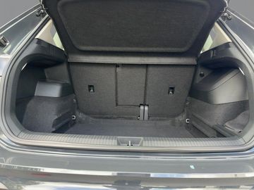 Volkswagen Tiguan - 8