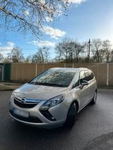 Opel Zafira Tourer - Opel Zafira Tourer in Düsseldorf
