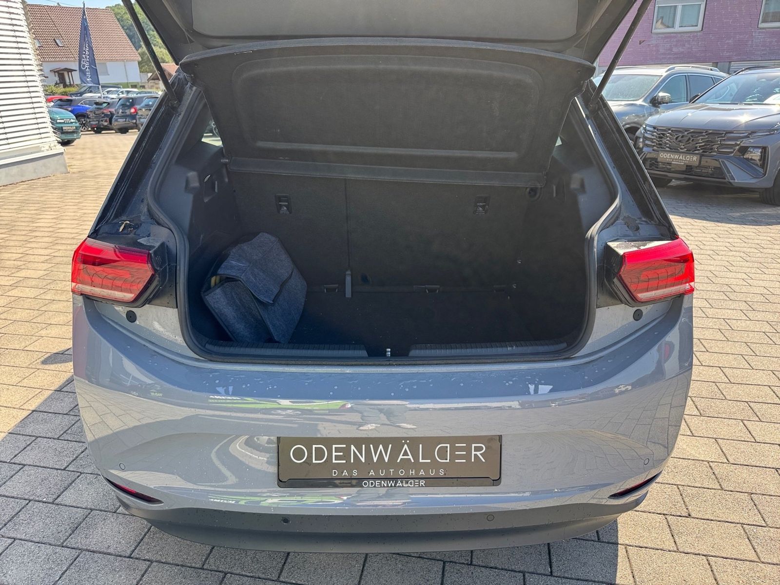 Fahrzeugbild 11