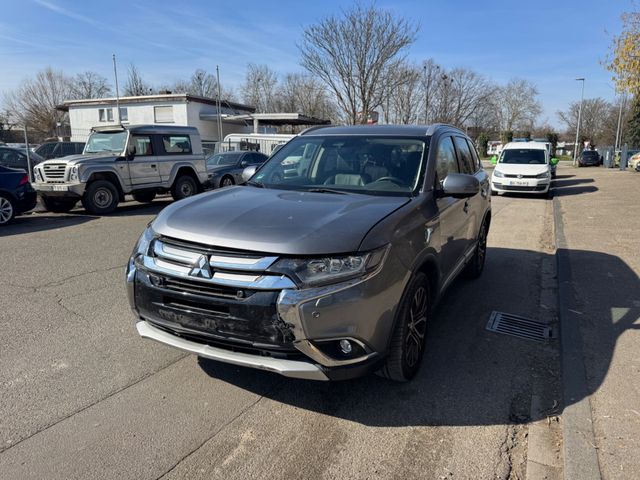 Mitsubishi Outlander Diamant Edition+ 4WD