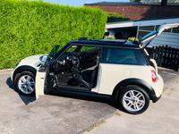 MINI Cooper Navi Sitzh Schiebed Einparkh Xenon 1A