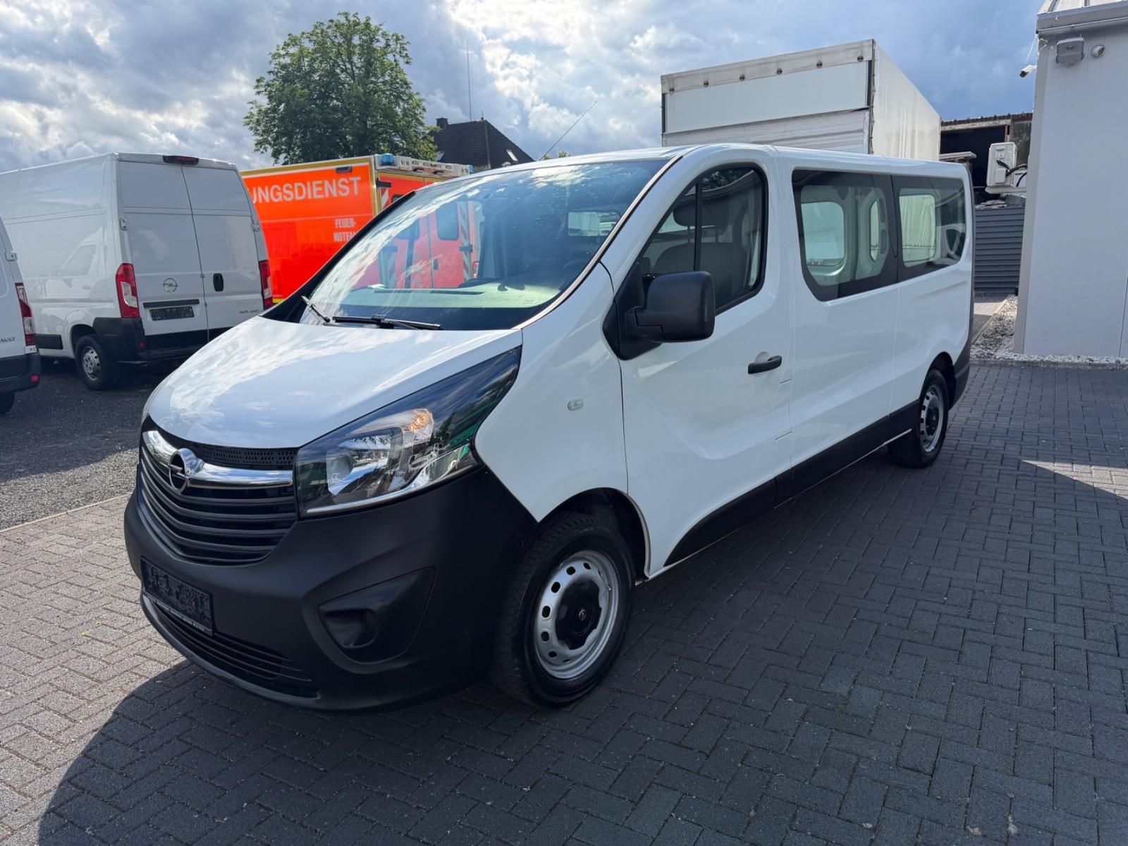 Opel Vivaro Kasten L2H1 /AHK/Lang/