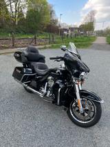 Harley-Davidson Ultra Limited FLHTK  Nur 3084km Wie neu