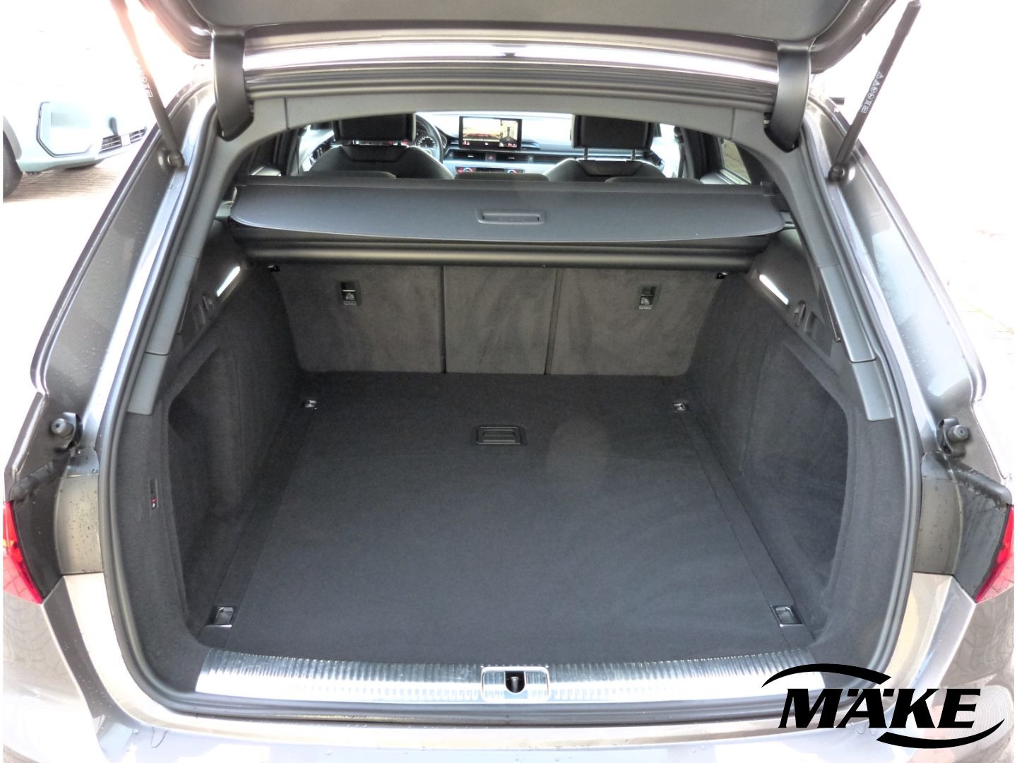 A4 Avant 3.0 TDI quattro advanced,AHK,LED-Matrix