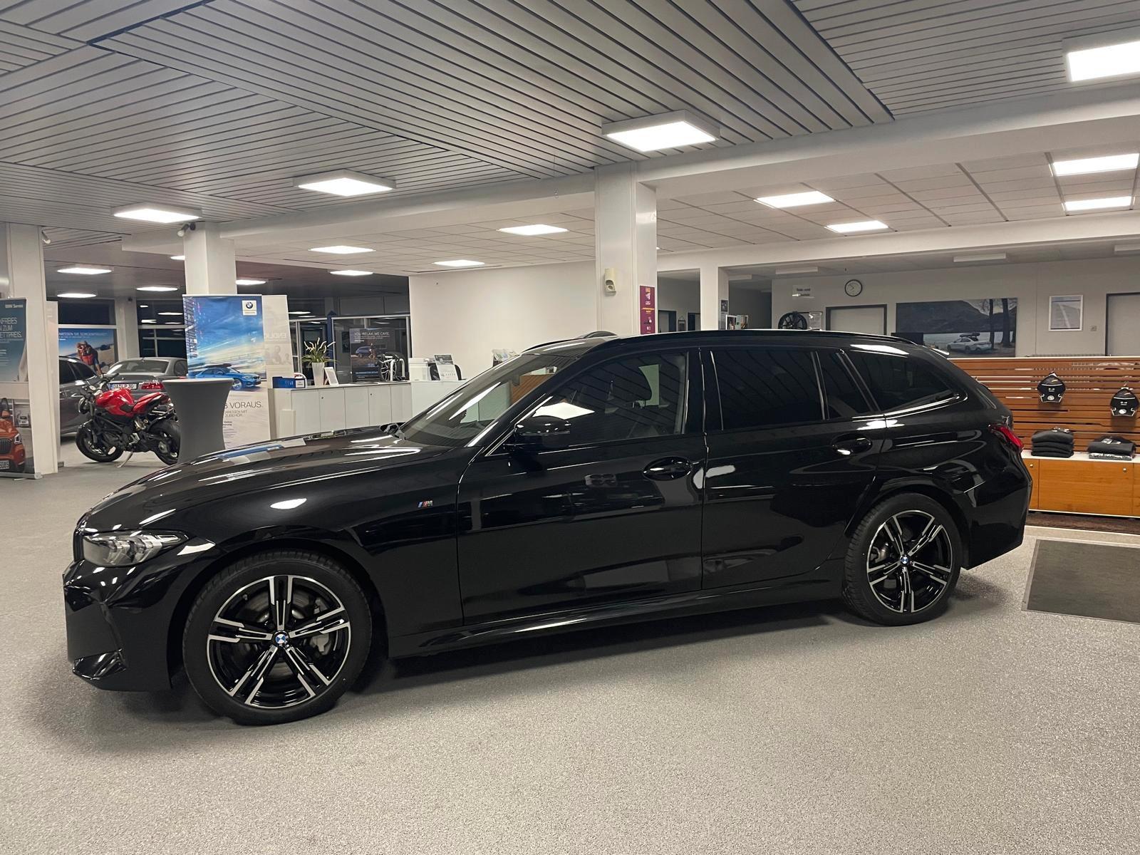 BMW 320xd M-Sport "BLACKLINE" + ACC +Cam
