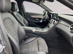 Fahrzeugabbildung Mercedes-Benz C 220d T AMG LINE LED AHK 1.HAND S-HEFT