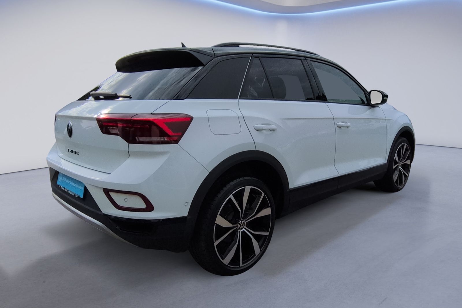 T-Roc Style 2.0 TDI DSG BlackStyle+AHK+RFK+19"+