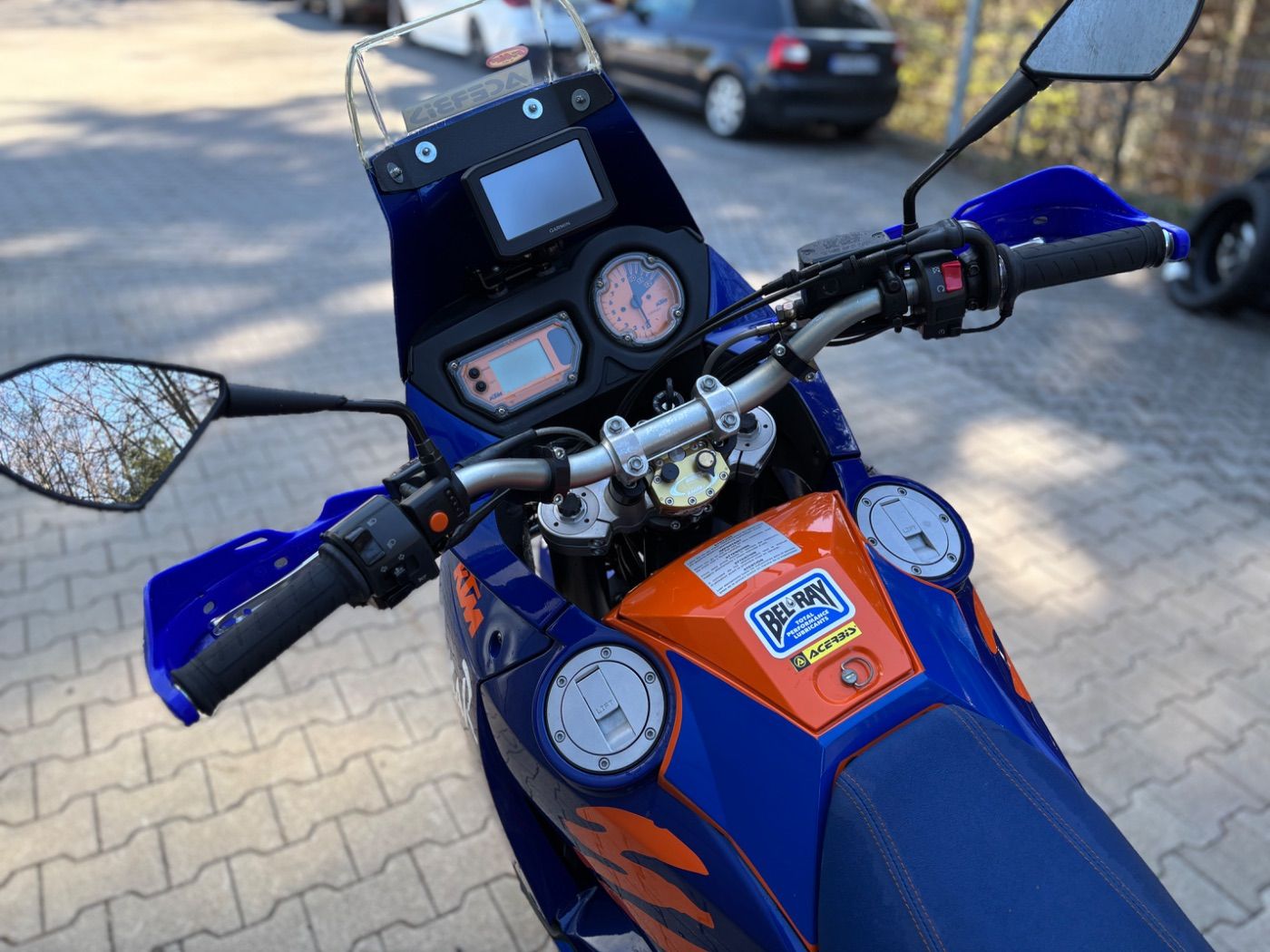 Fahrzeugabbildung KTM 990 ADVENTURE S viel Zubehör
