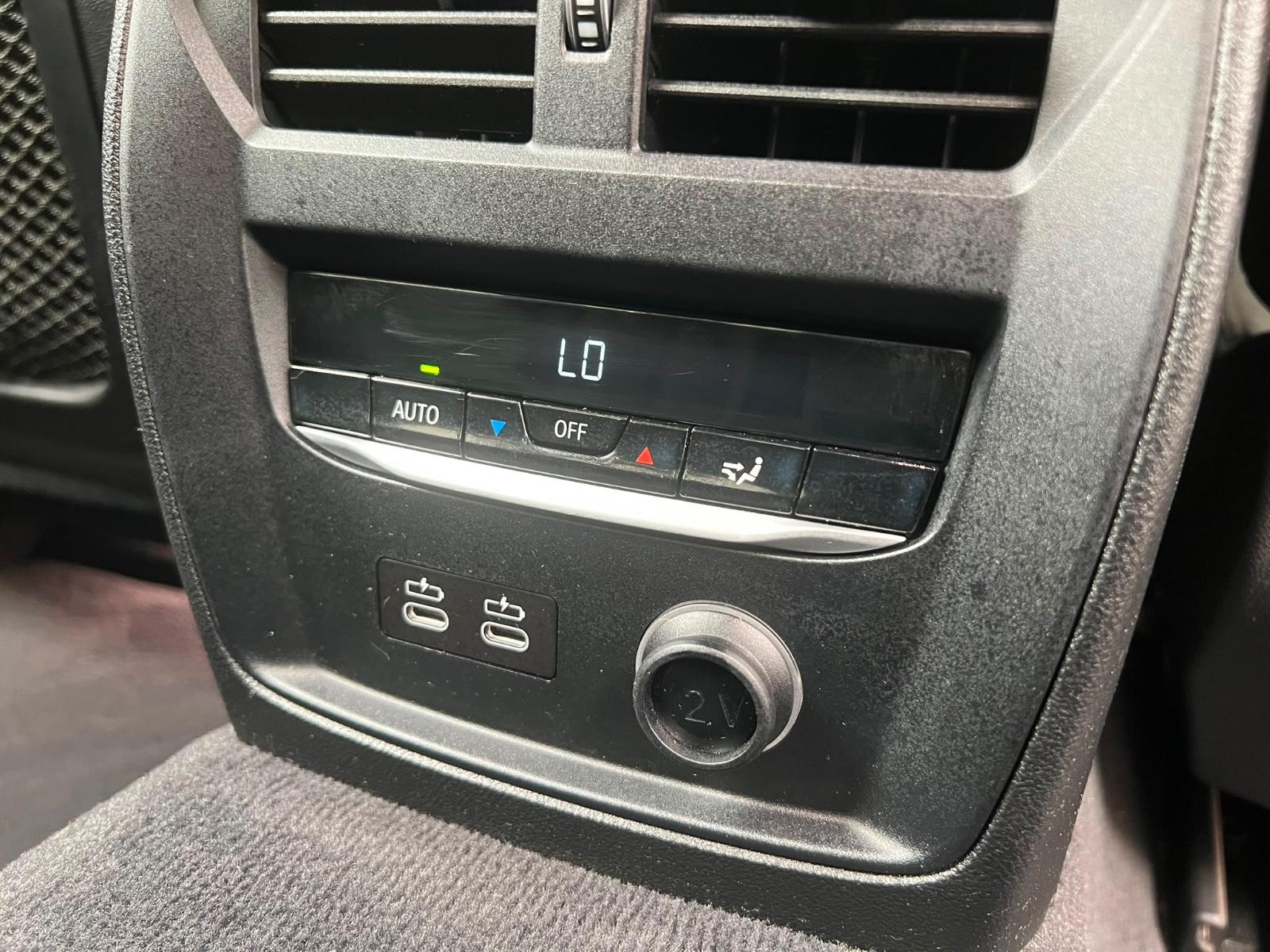 BMW 330 i Advantage Automatik /NAVI/SHZ/MULTI/TOP