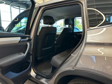 BMW X3 *xDrive*TEMPO*NAVI*2-ZONEN*BI-XENON*