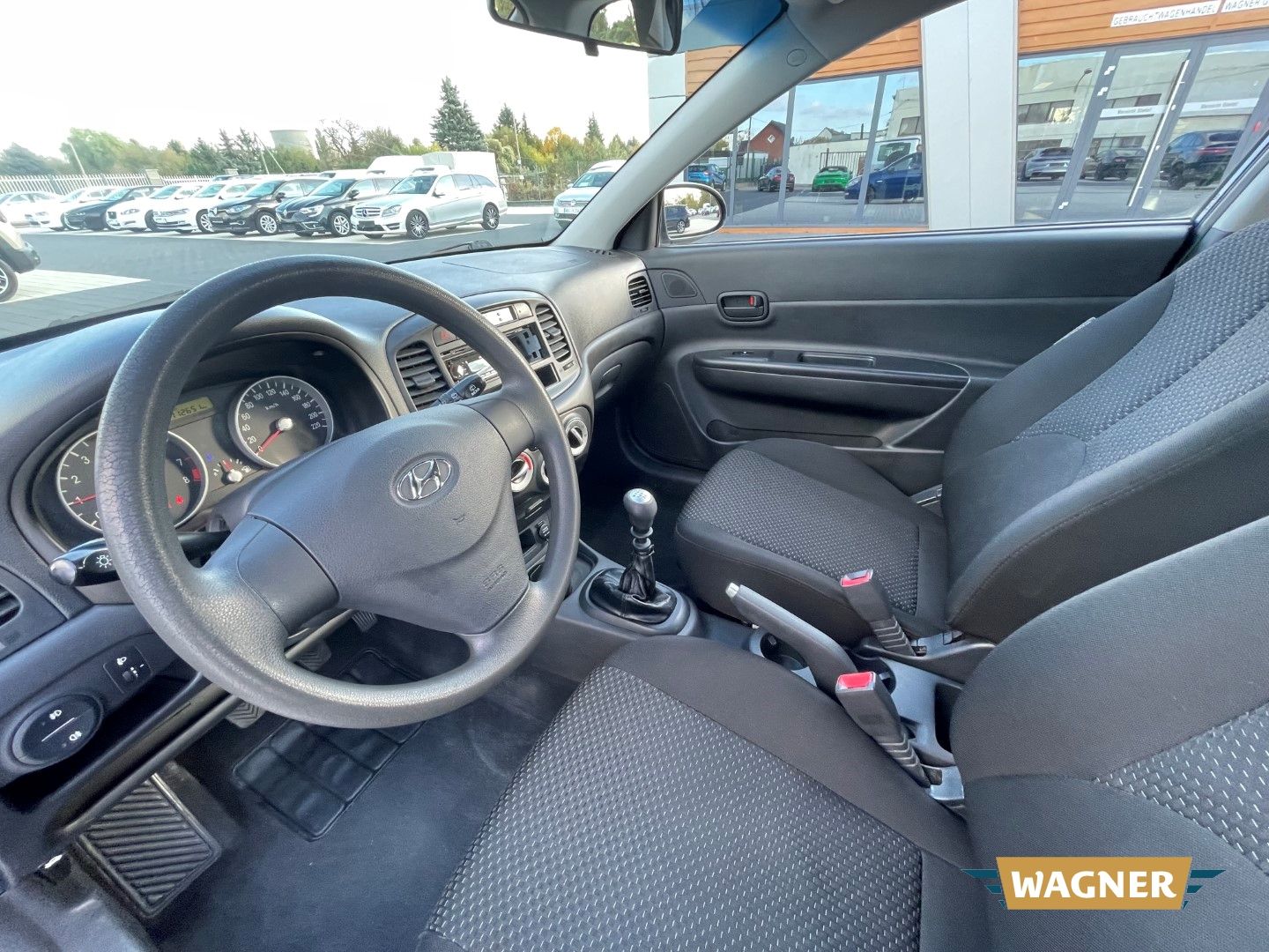 Fahrzeugabbildung Hyundai Accent GL 1.4 Klimaanlage Isofix