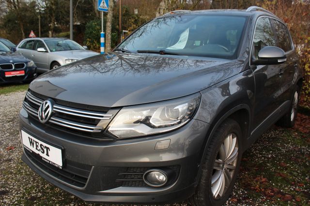 Volkswagen Tiguan 2.0 TDI DSG 4MOT. Navi Xenon Pano. Standh