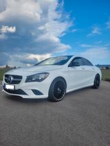 Mercedes-Benz CLA 250 4MATIC PANO/LED/HARMANKARDON/ - Mercedes-Benz CLA 250 aus 2018