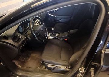 Volvo V40 - 6