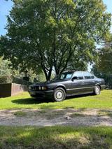 BMW E34 530i - BMW 5er Reihe: E34