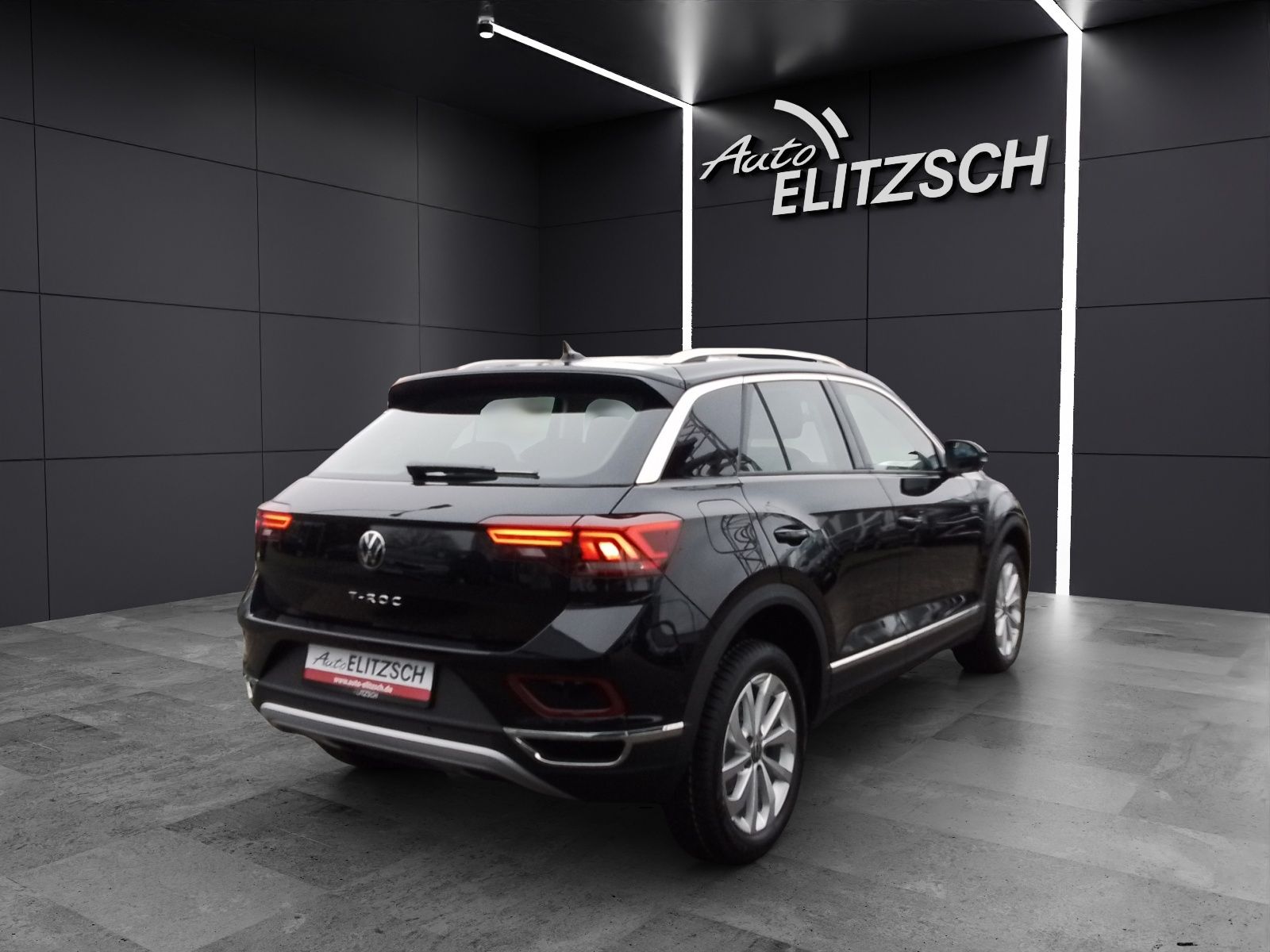 Fahrzeugabbildung Volkswagen T-Roc Style TSI DSG