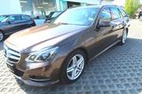 Mercedes-Benz E 300CDIT"AVANTG"Leder"AHK"LED"Comand"Sitzh"Schh - Mercedes-Benz E 300: Cdi