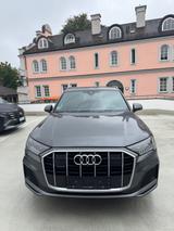 Audi Q7 S line 55 TFSI e quattro 280(381) kW(PS) - Audi Q7 mit Hybrid-Antrieb: Automatik