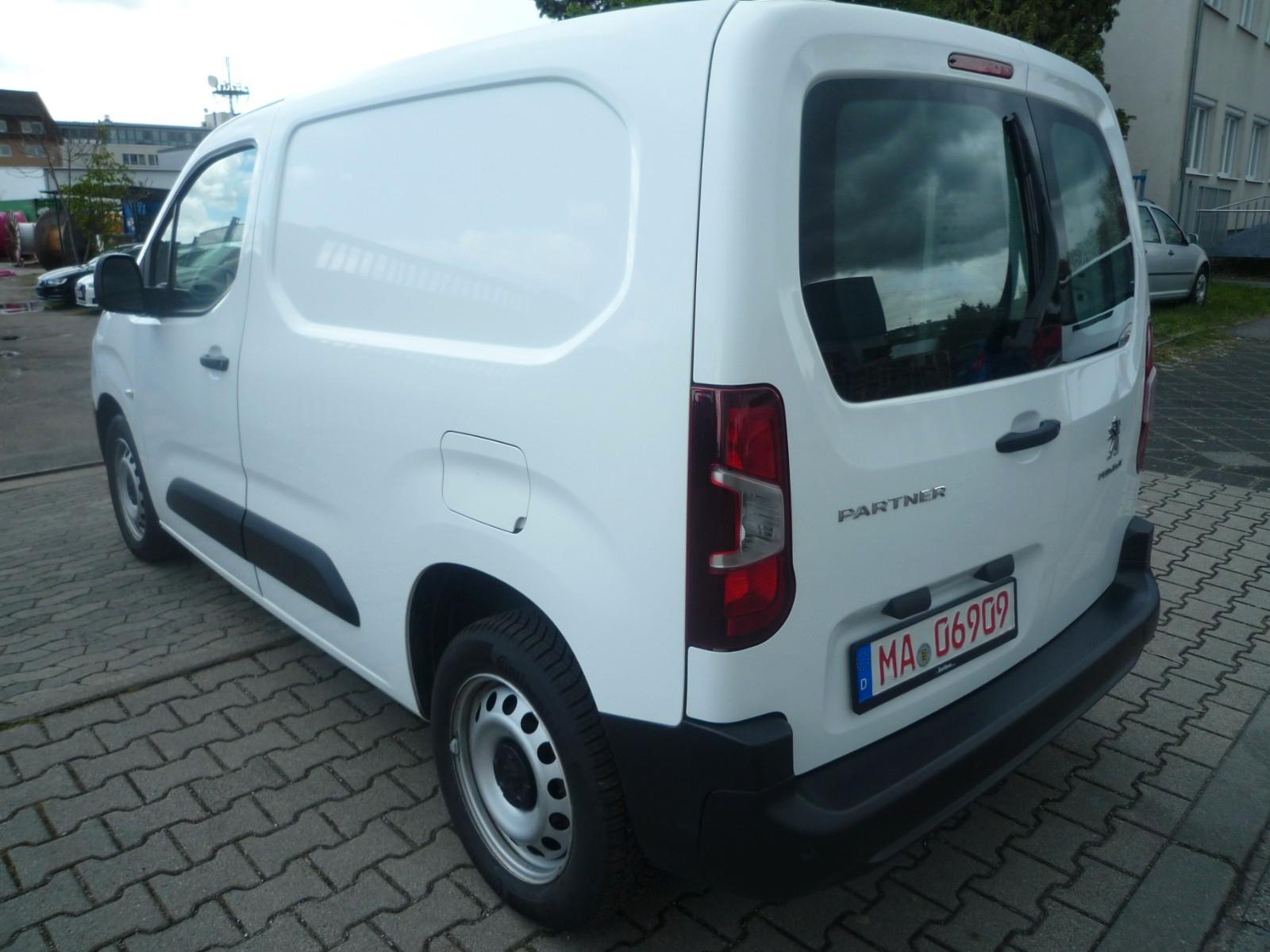 Peugeot Partner Premium L1 NAVI,Regal.TÜV Neu