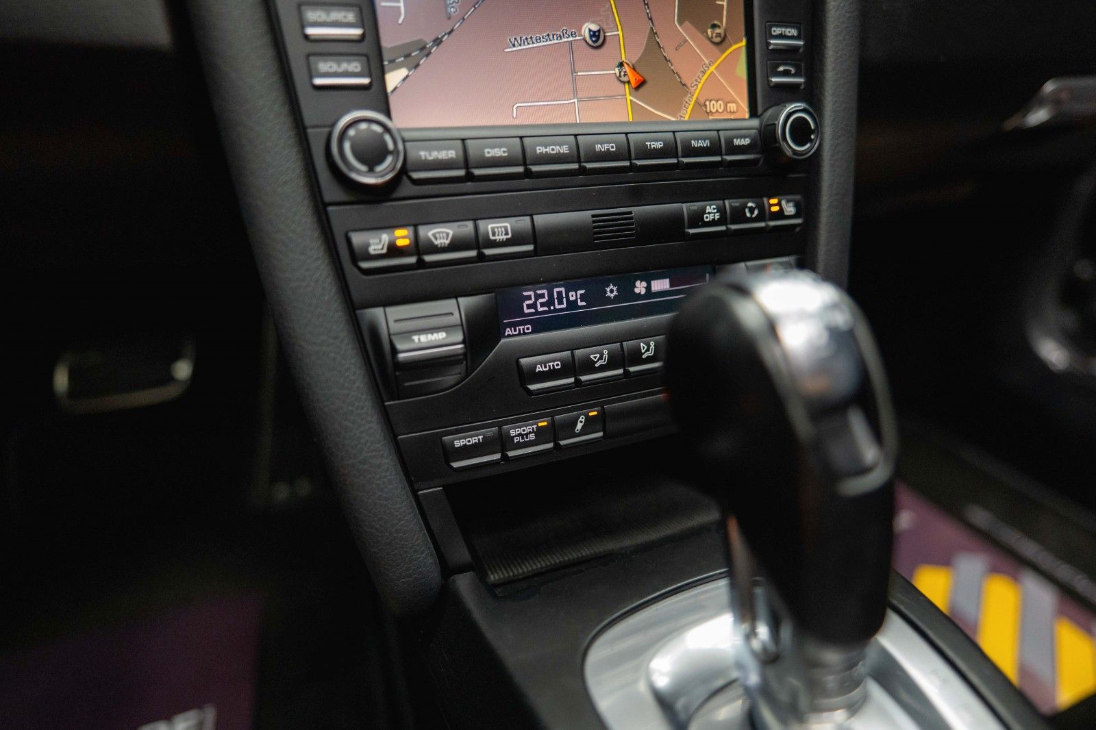 Fahrzeugabbildung Porsche 997.2 911 Carrera S Coupe Sport Chrono+ Bi-Xenon