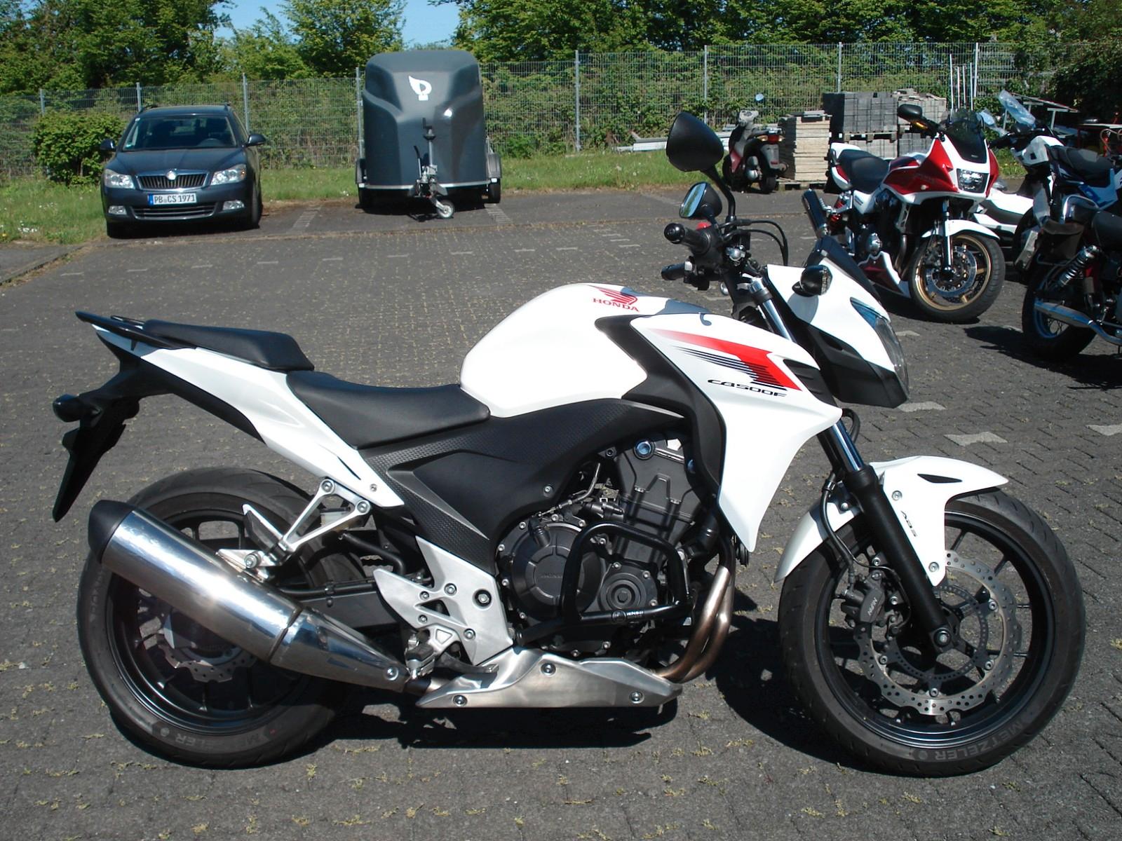 Honda CB500F Tiefergelegt