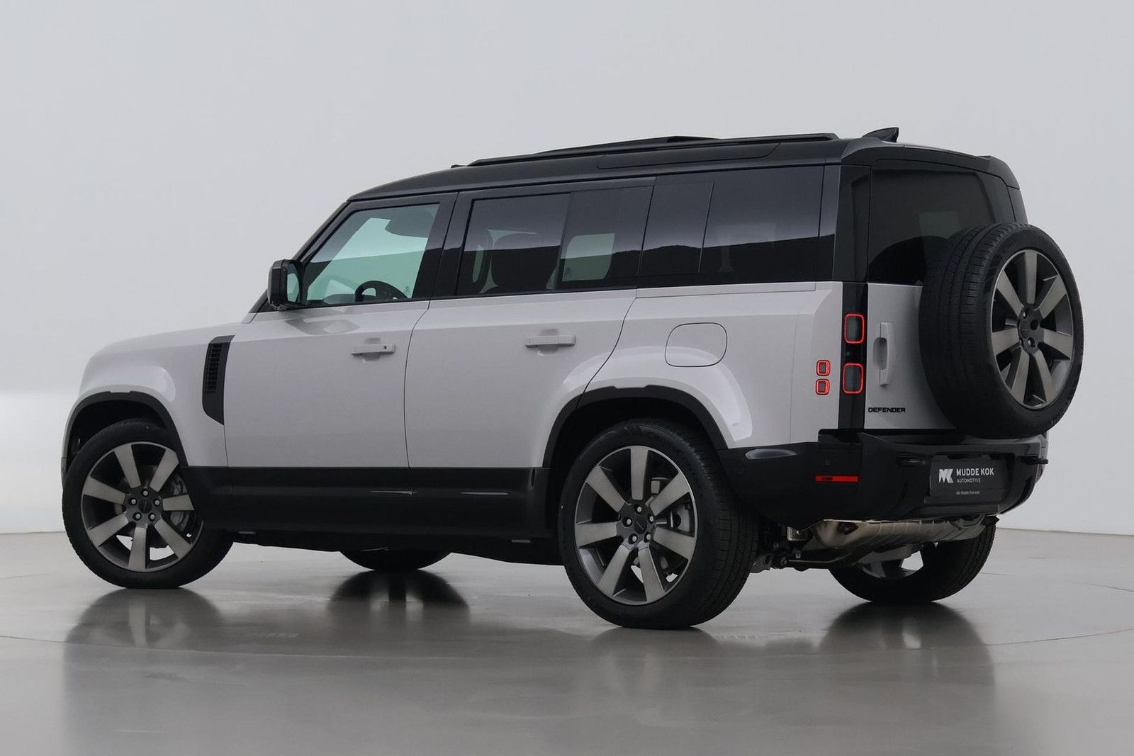 Land Rover Defender 110 P300e X-Dynamic HSE | MY26 | luftfe imagem 2