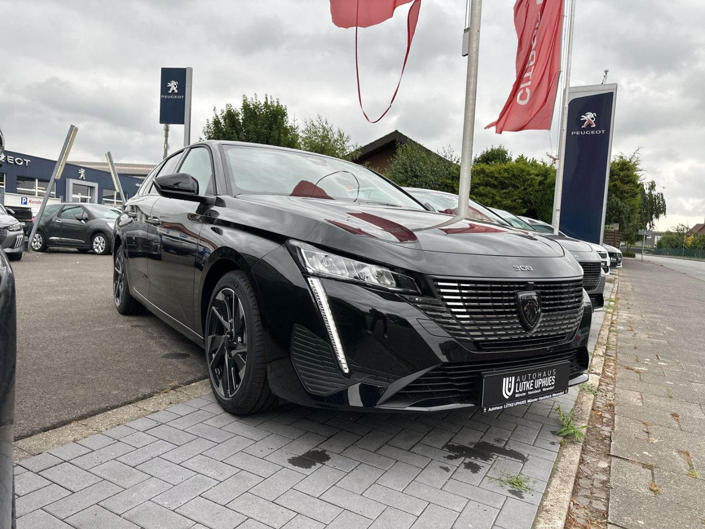 Fahrzeugabbildung Peugeot 308 SW ALLURE BlueHDi 130 EAT8 Navi  ACC CarPlay