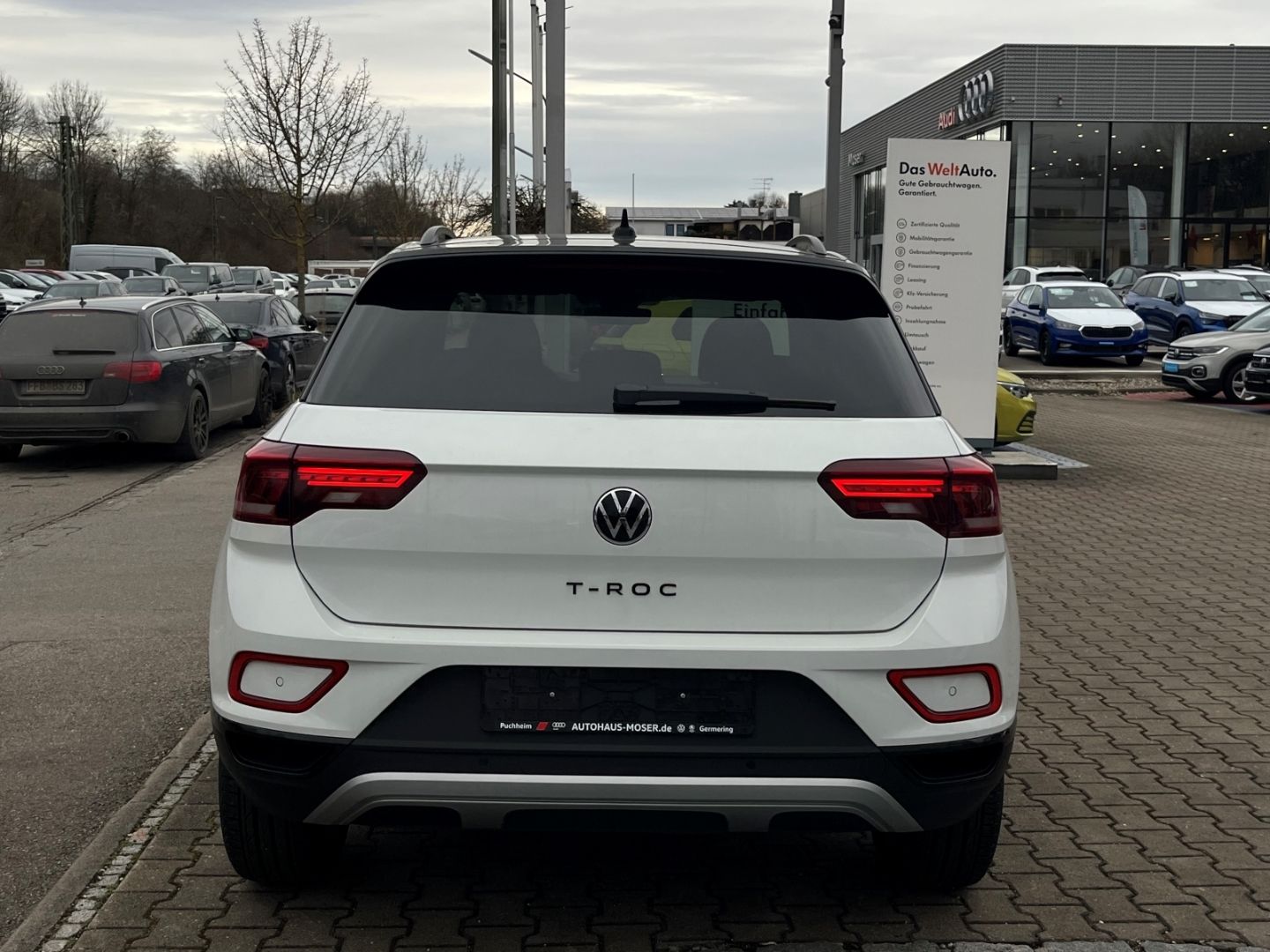T-Roc Style 1.5TSI DSG BlackStyle*Sthzg*NAVI*Kam