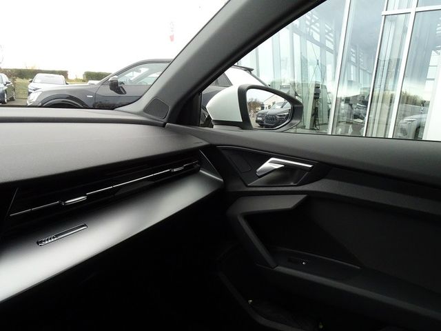 A3 Sportback 30 TFSI S-tronic / Business-Paket