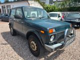 Lada Niva Only*AHK*4x4*CD-Radio*Tüv 02.2026*2 Hand* - Lada Niva: 4.4