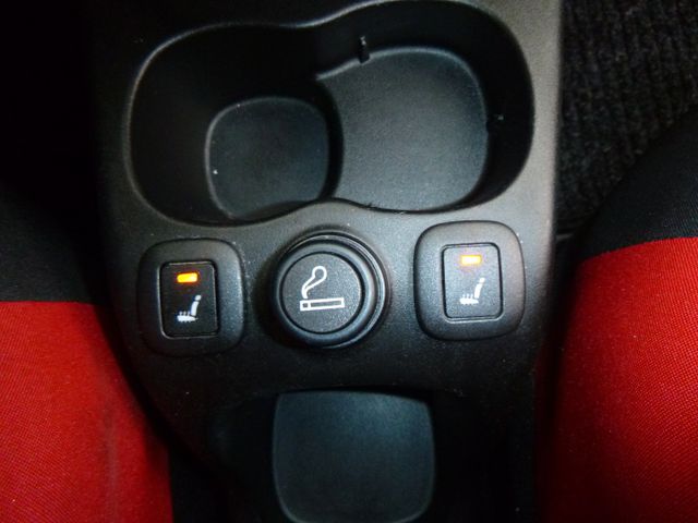 Fahrzeugabbildung Fiat Panda 1,2 8V Easy >Sitzheiz/Einparkhilfe<