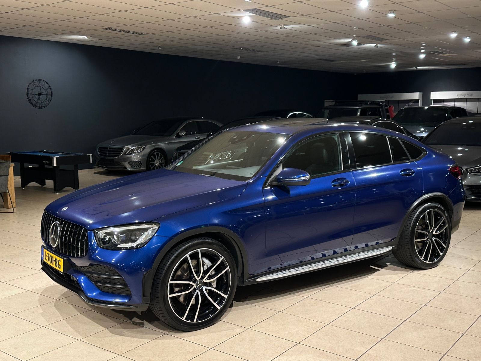 Mercedes-Benz GLC300 Coupe 4Matic/AMG/DISTR/AIRMATIC/BURMESTE