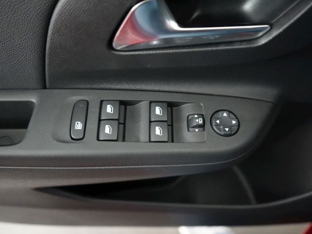 Corsa-e F GS LINE 50kWh AT+LED+SITZHEIZUNG+SPORT