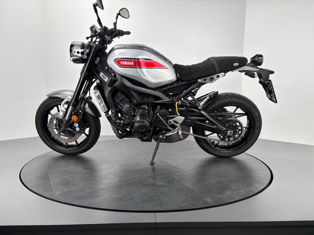 Fahrzeugabbildung Yamaha XSR 900 *TOP-ZUSTAND *SERVICE NEU