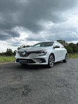 Renault Megane TCe 140 GPF Intens Grandtour Intens