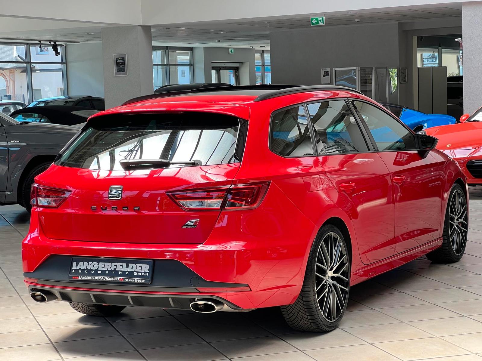 Seat Leon Sportstourer Cupra 290 ST PANO|KAMERA|ACC