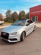 Audi S3 TFSI S tronic quattro -