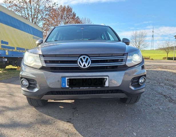 Volkswagen VW Tiguan 2.0 TDI Allrad 4x4 170 PS + AHK ...