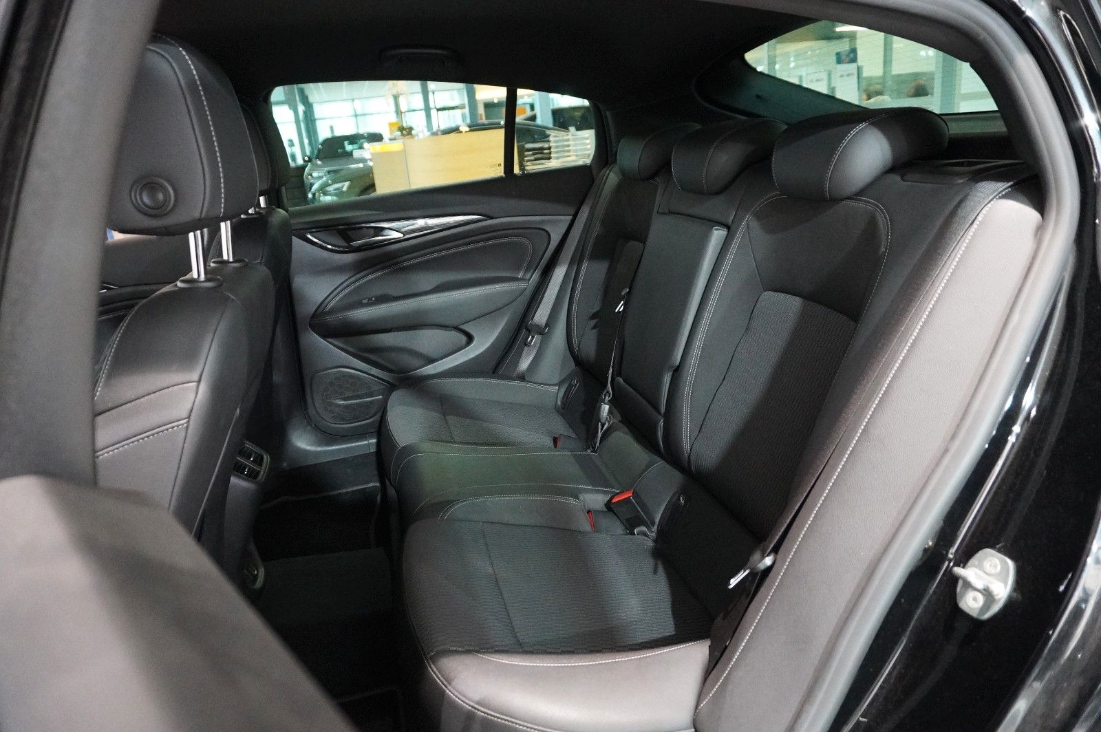 Fahrzeugabbildung Opel Insignia B GS 1.5T INNOV. NAVI/LED/KAMERA/SPORT