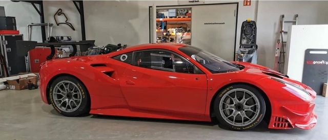 Ferrari 488 Challenge EX Genter / Lauer RACING