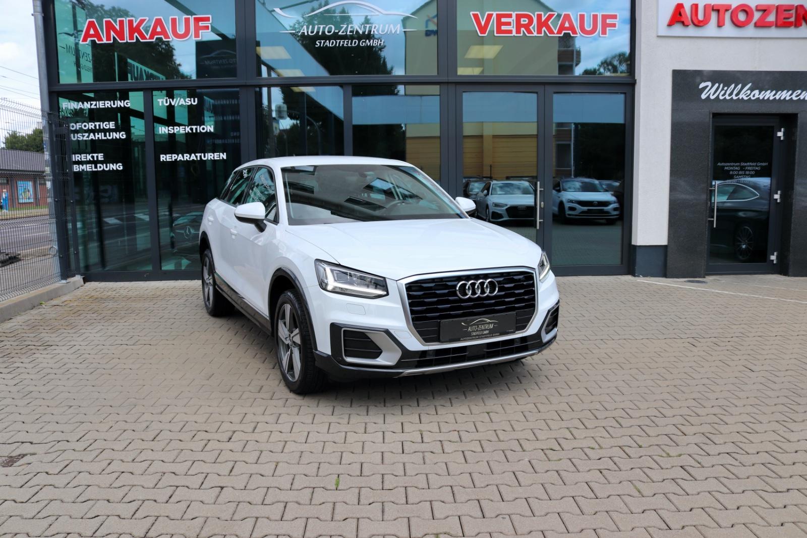 Audi Q2 35 TFSI design Navi SHZ Leder Klima LED