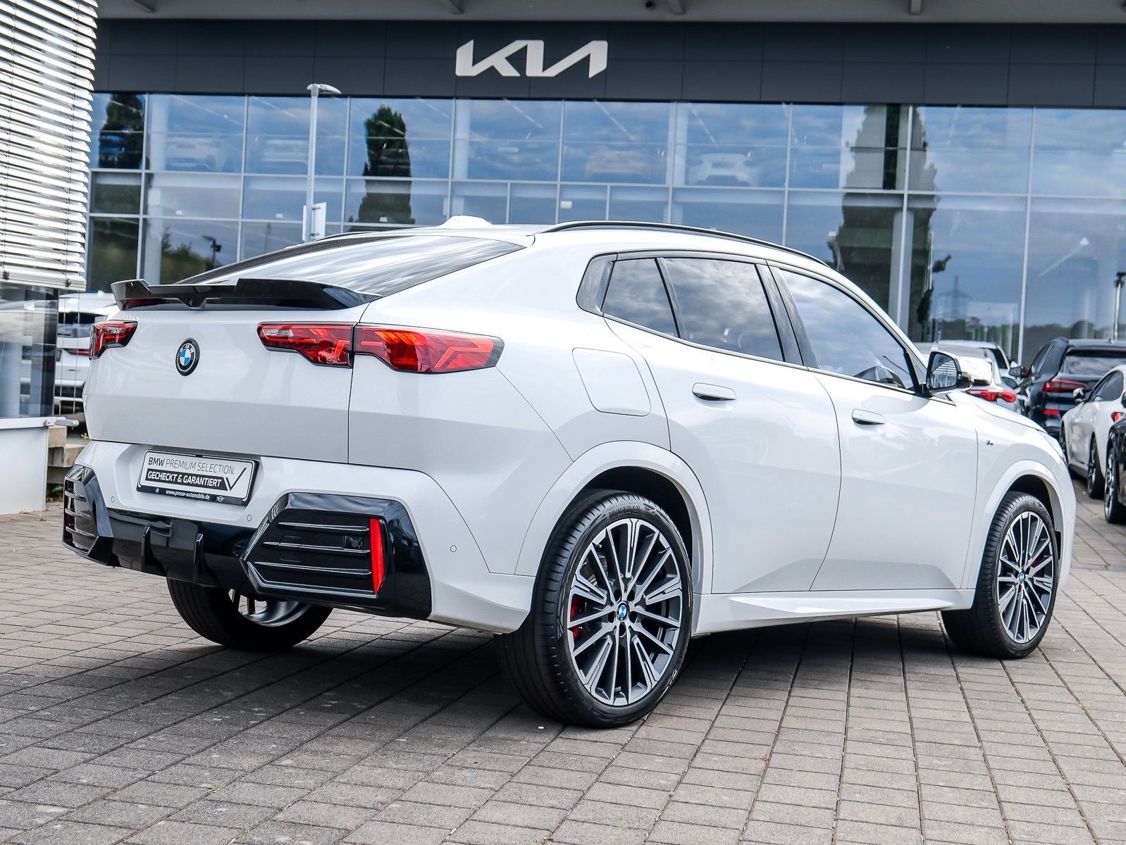 BMW X2 sDrive20i M Sport HUD PANO ACC AHK RFK NAVI foto 2