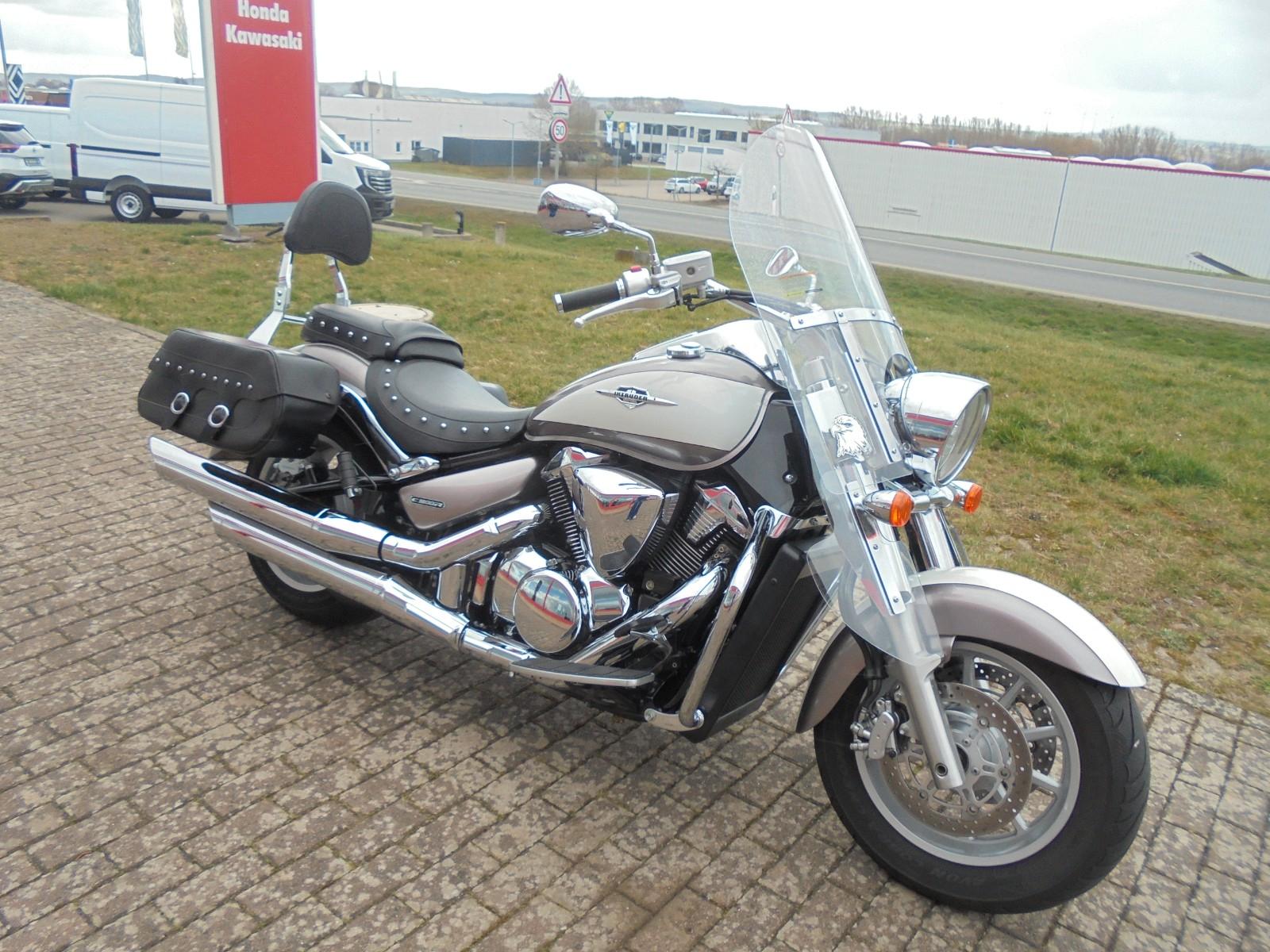 Suzuki VLR 1800 sehr guter Zustand mit Händlergarantie
