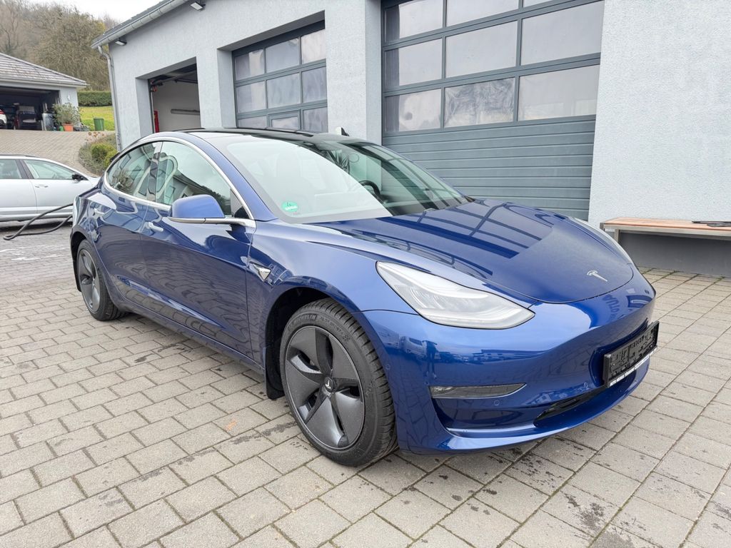 Angebot ansehen Tesla Model 3